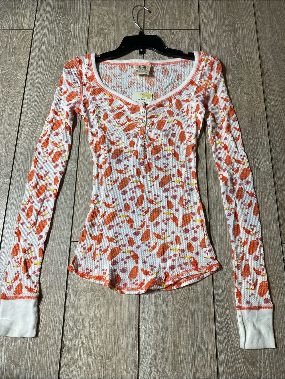 Free People Toucan Print Thermal Henley Waffle Knit Top White Orange Sz XS